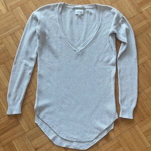 Aritzia Matte Pearl V-Neck Silk & Cashmere Top